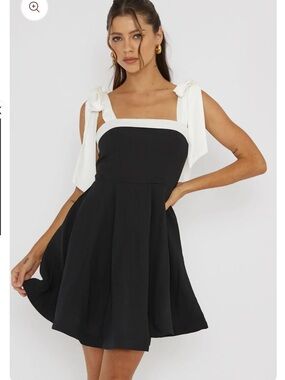 BILLY J Black Fit & Flare Mini Dress w/ White Bows Size 12